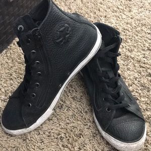 Men’s 5 black leather zip converse all star